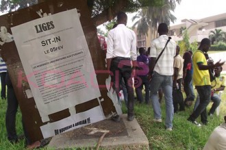 Côte dÂ’Ivoire : Abidjan tente de calmer les étudiants trop pressés